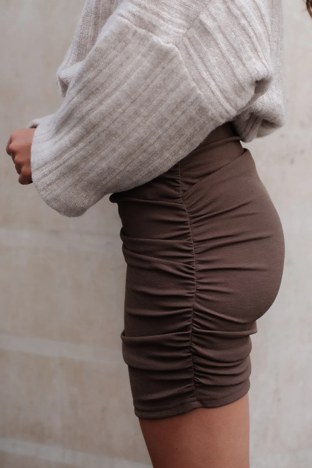 Jupe Élégante taupe - Image 2