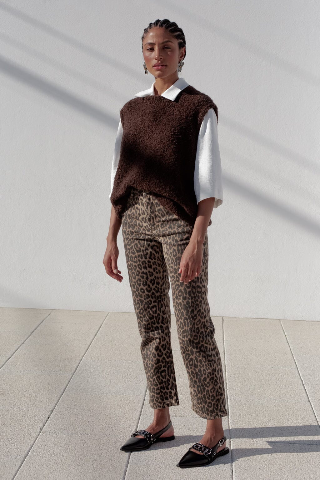 Pull Audrey sans manches marron - Image 3