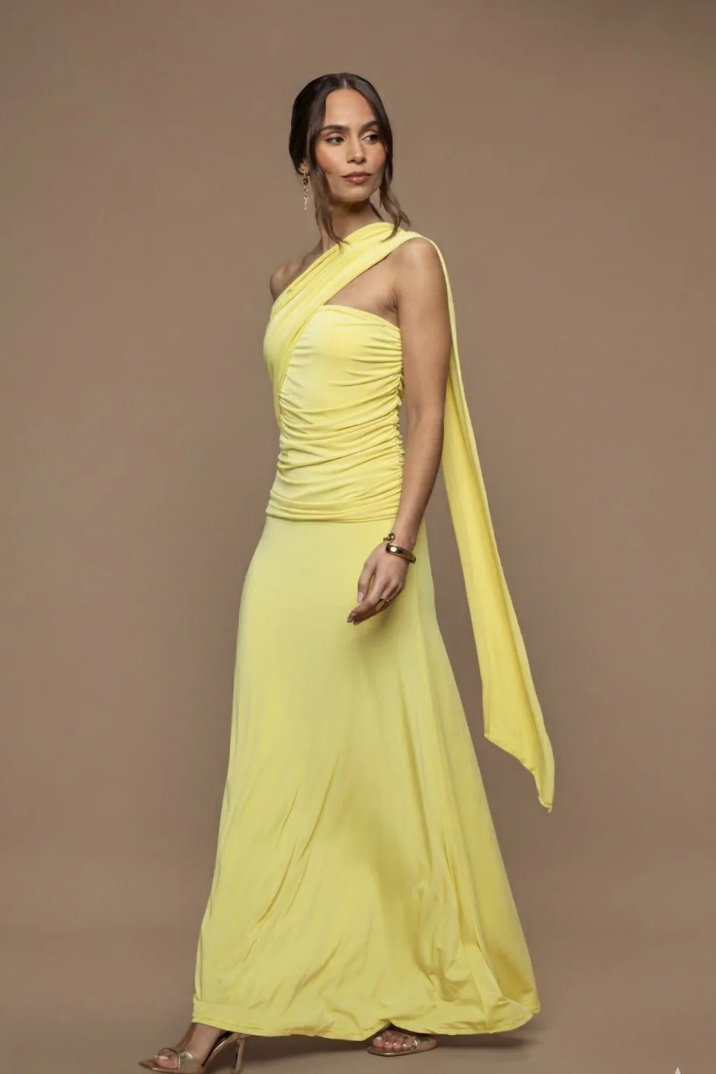 Robe écharpe Fatale jaune - Image 2