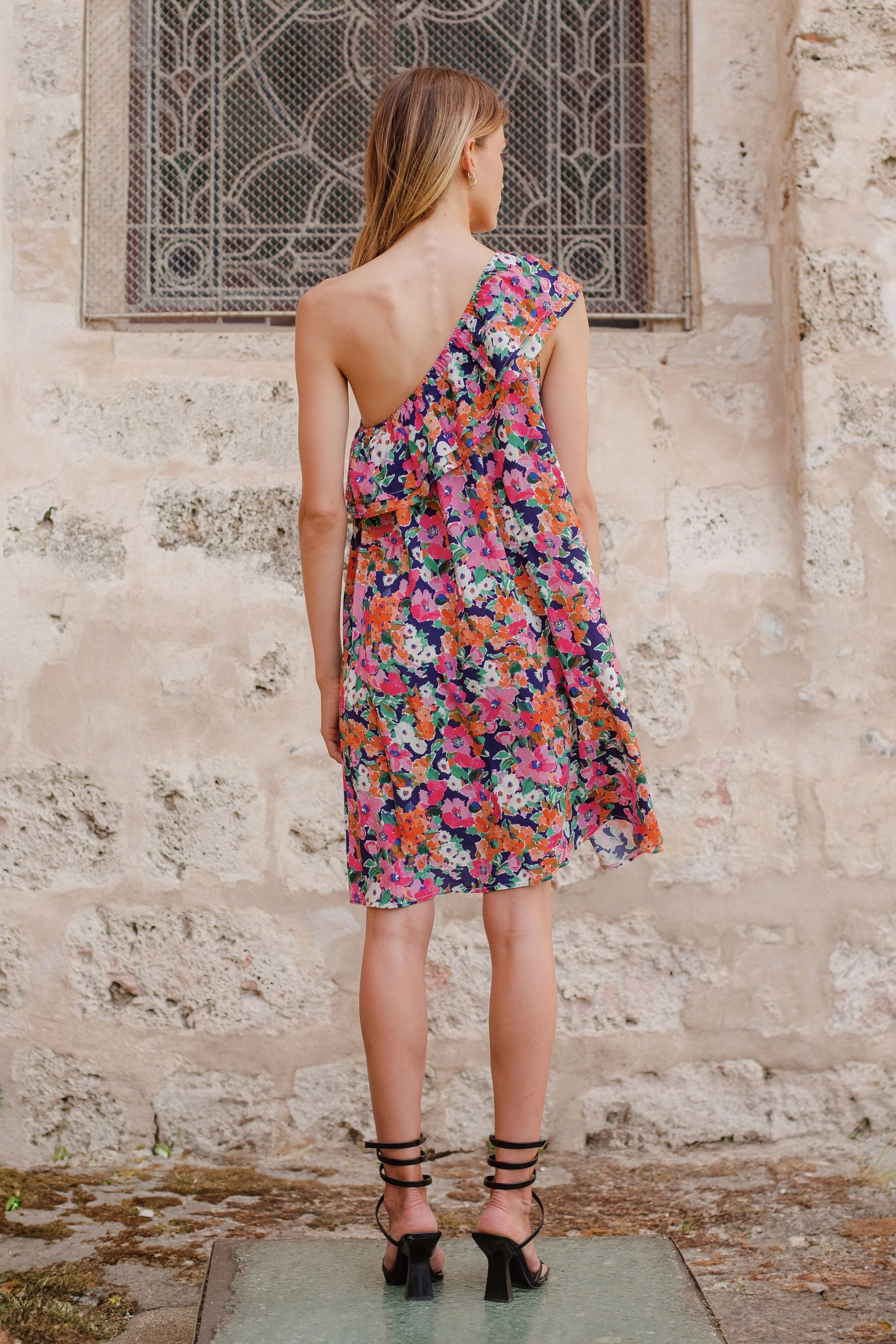 Robe Ios - Image 3